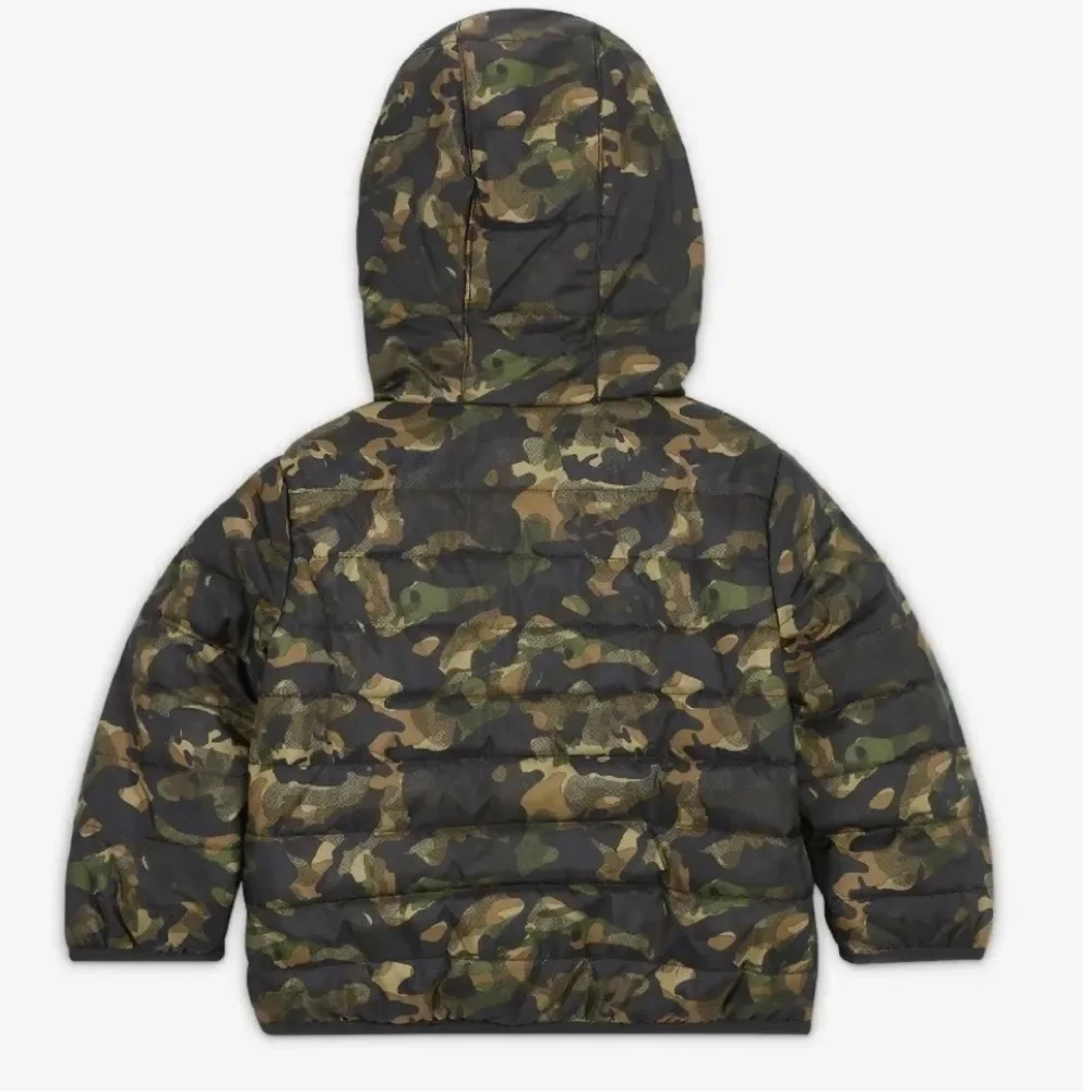 NWT Nike Toddler Puffer Jacket in Camo Print